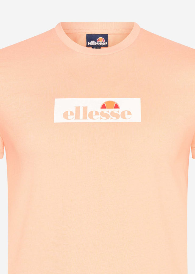 Ellesse T-Shirts  Tilanis tee - light orange 