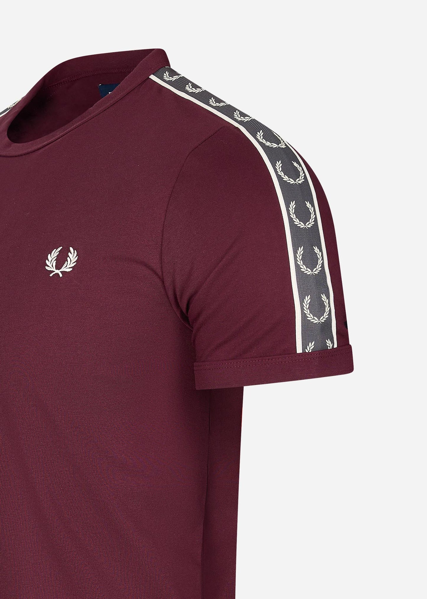 Fred Perry T-shirts  Contrast tape ringer t-shirt - oxblood gunmetal 