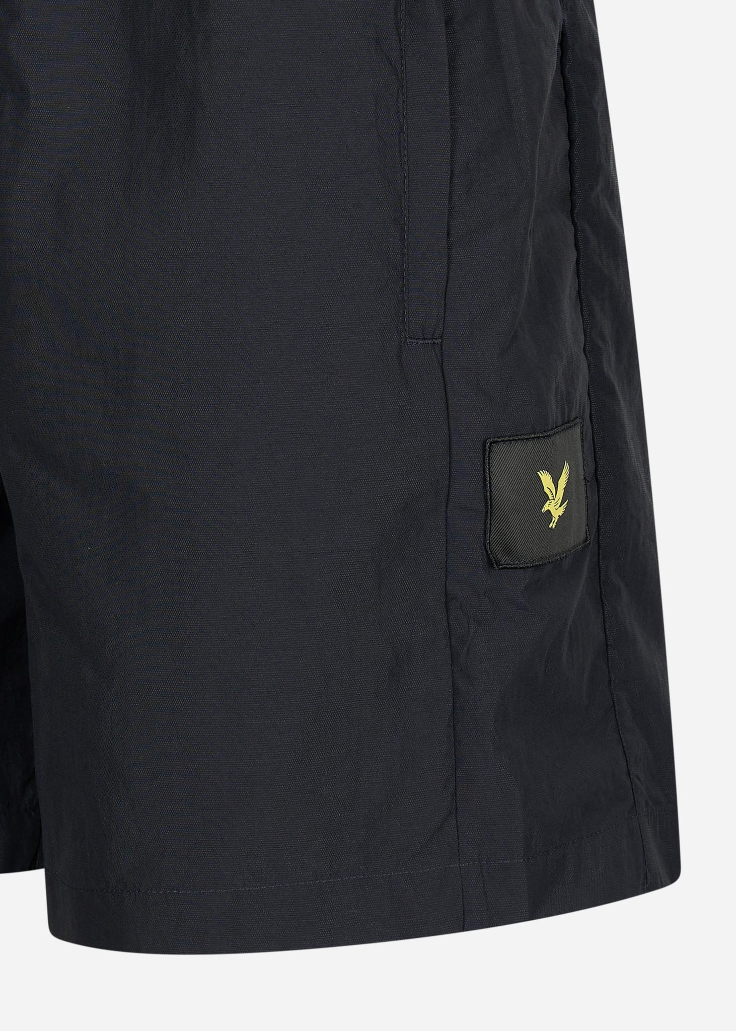 Lyle & Scott Korte Broeken  Nylon walk short - lacquer 