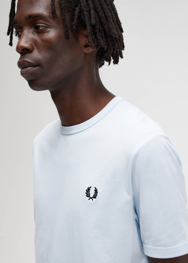 Fred Perry T-Shirts  Ringer t-shirt - light ice 