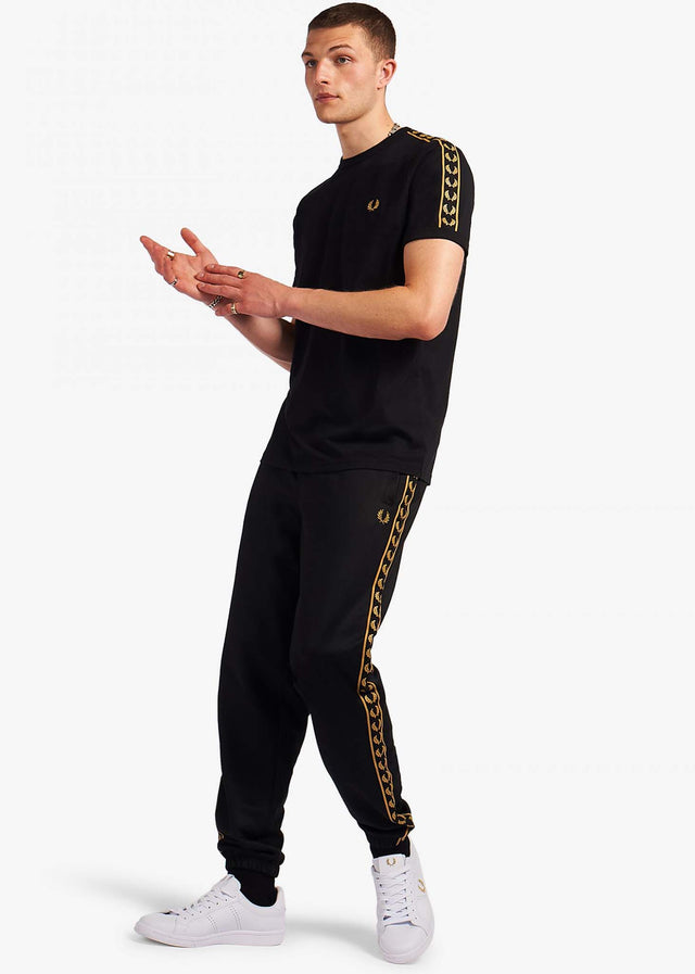 Fred Perry T-Shirts  Gold taped ringer t-shirt - black 
