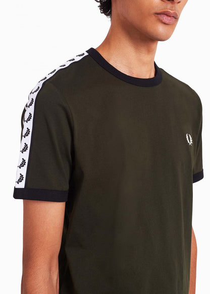 Fred Perry T-shirts  Taped ringer aw t-shirt - hunting green 