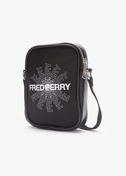 Fred Perry Tassen  Graphic print mini side bag - black 